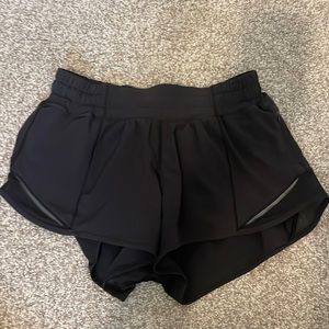 lululemon hotty hot shorts